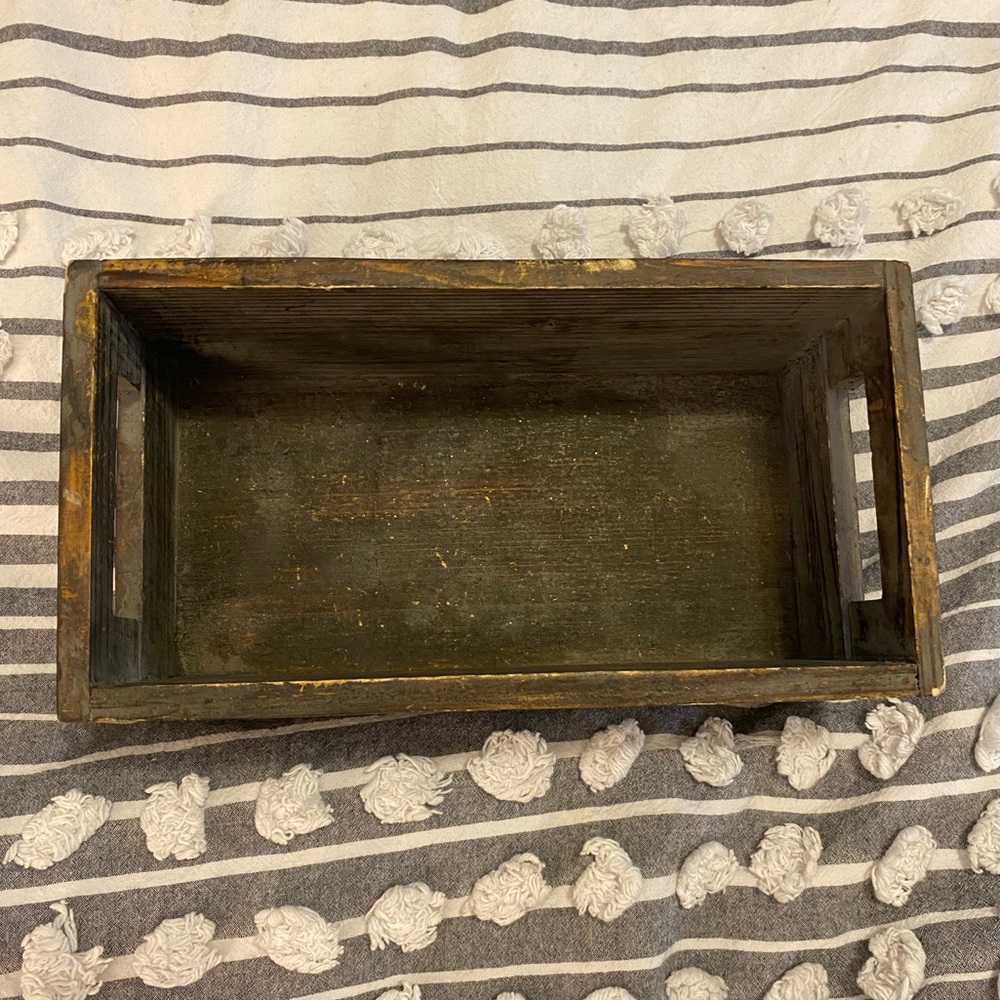 Gray distressed wood organizer box